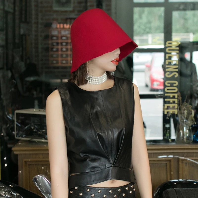 Leather shirt leather women's short sleeve Street loose sheepskin short sleeve shirt o-neck multi-color sexy punk zipper
Leather shirt leather women's short sleeve Street loose sheepskin short sleeve shirt o-neck multi-color sexy punk zipper