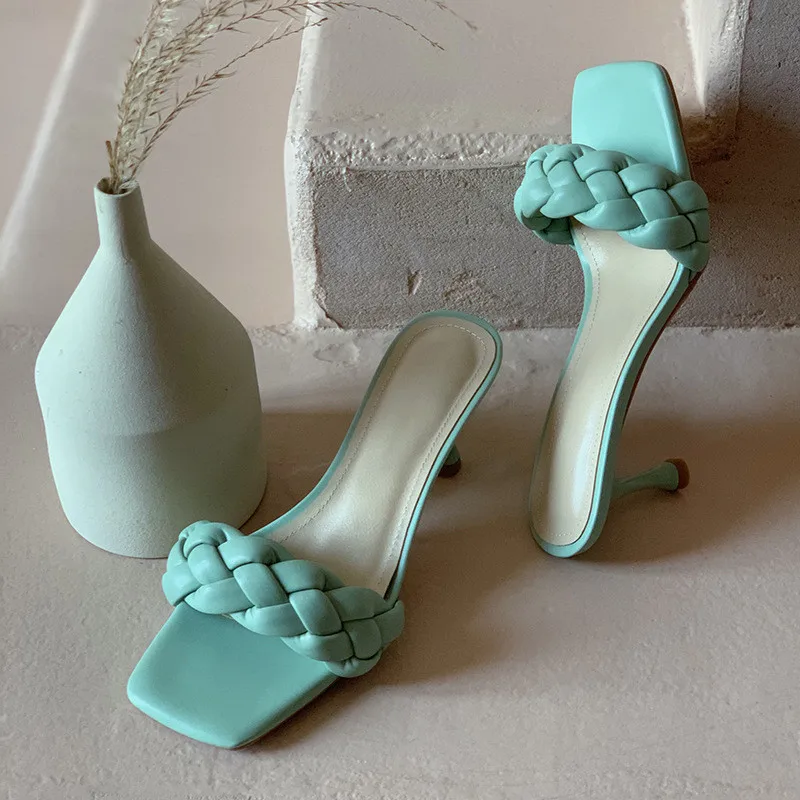 New 2021 Women's Slippers Summer New Foreign Trade Plus Size Women's Shoes European And American Stiletto High Heels Women
New 2021 Women's Slippers Summer New Foreign Trade Plus Size Women's Shoes European And American Stiletto High Heels Women