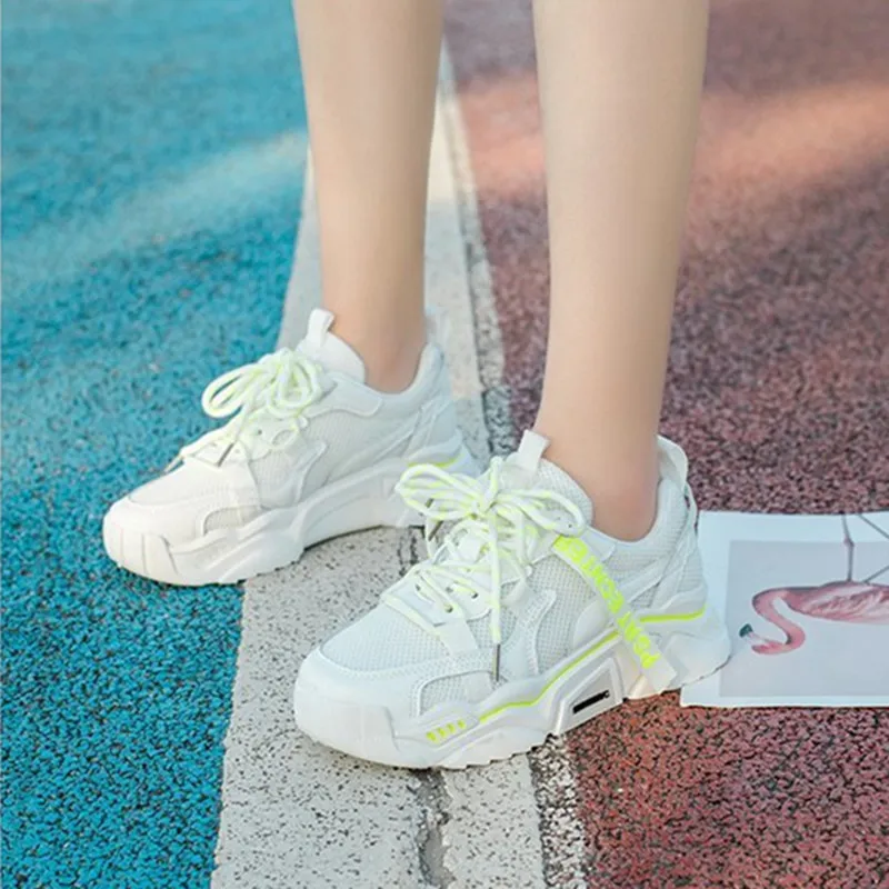 2021 New Outdoor Women Sneaker Summer Womans Sports Shoes Mesh Ladies Walking Shoes Womens Running Shoes Student Casual Sneakers
2021 New Outdoor Women Sneaker Summer Womans Sports Shoes Mesh Ladies Walking Shoes Womens Running Shoes Student Casual Sneakers