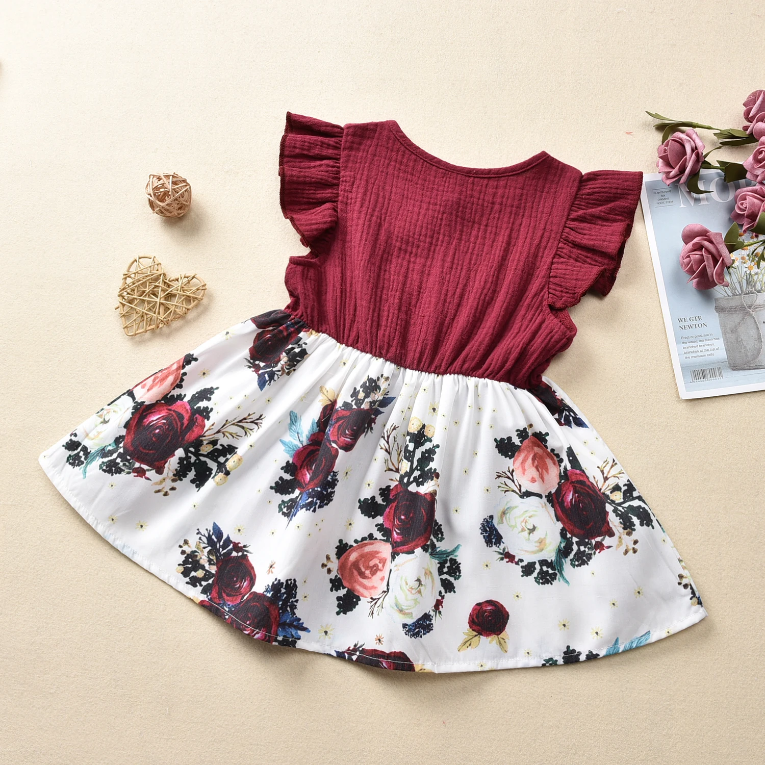 1-5Years Baby Girls Dress Bowknot Flowers Print Ruffles Sleeve Knee Length A-Line Dress 
1-5Years Baby Girls Dress Bowknot Flowers Print Ruffles Sleeve Knee Length A-Line Dress