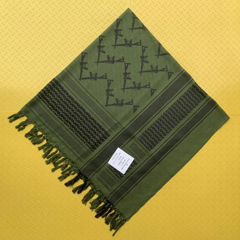 110*110cm Tactical Winter Scarf Lightweight Square Cotton Windproof Scarf Desert Shemagh KeffIyeh Hunting Military Scarf 
110*110cm Tactical Winter Scarf Lightweight Square Cotton Windproof Scarf Desert Shemagh KeffIyeh Hunting Military Scarf