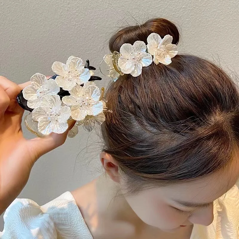 Hair Claw For Women Shark Clip White Flower Hairpin Girls Fashion Ponytail Holder Barrettes Hair Accessories wsuwki do wlosow
Hair Claw For Women Shark Clip White Flower Hairpin Girls Fashion Ponytail Holder Barrettes Hair Accessories wsuwki do wlosow