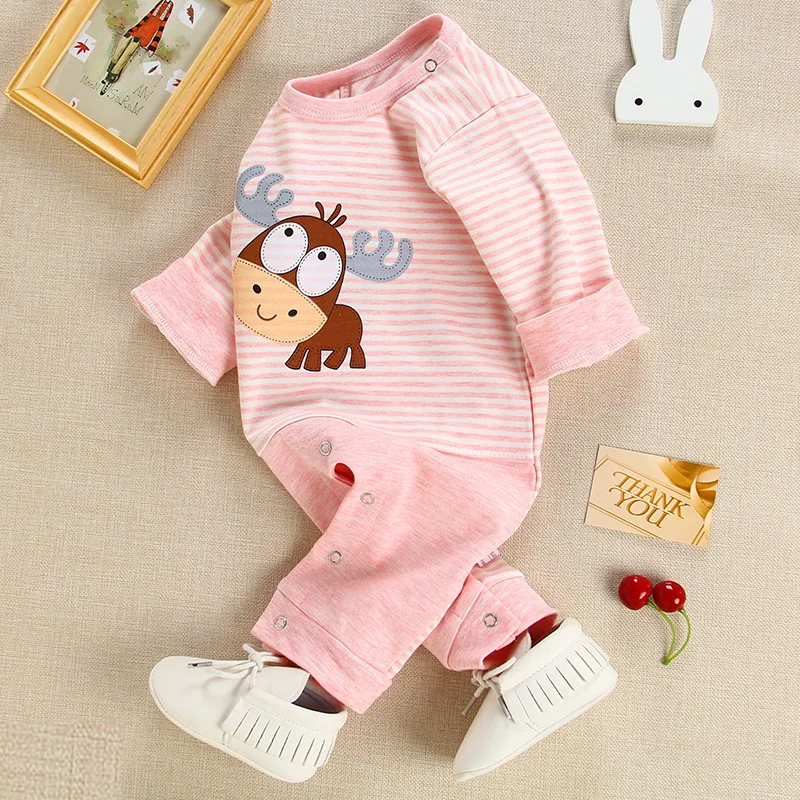 New cartoon baby color cotton one-piece clothes, baby clothes, climbing clothes, children's clothes
New cartoon baby color cotton one-piece clothes, baby clothes, climbing clothes, children's clothes