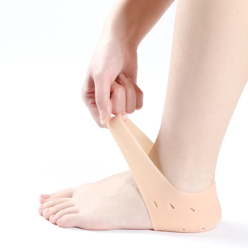 Hot Soft Silicone Foot Skin Care Protector Heel Socks Prevent Dry Skin Against Peeling Washable Moisturizing Gel Foot Protector
Hot Soft Silicone Foot Skin Care Protector Heel Socks Prevent Dry Skin Against Peeling Washable Moisturizing Gel Foot Protector