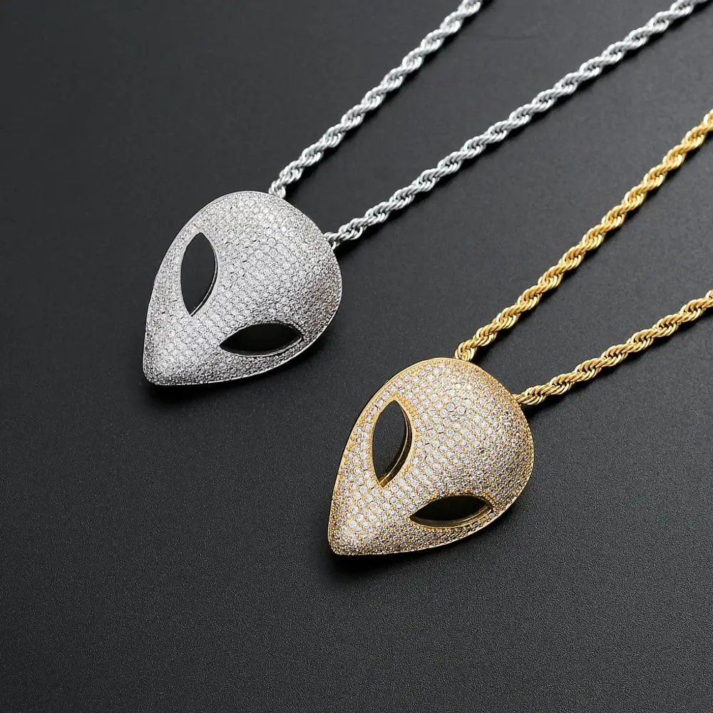 Bling Iced Out Aliens Pendant Necklace Micro Pave Cubic Zirconia Necklace For Men Women Hip Hop Jewelry Gifts
Bling Iced Out Aliens Pendant Necklace Micro Pave Cubic Zirconia Necklace For Men Women Hip Hop Jewelry Gifts