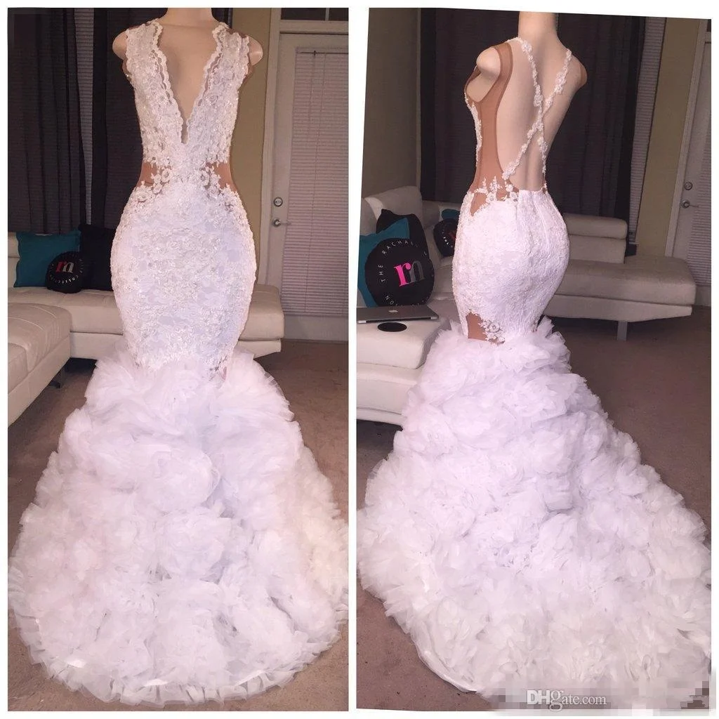 Newest Designer Lace Mermaid Prom Dresses Plunging V Neck Puffy Skirt Sexy Criss Cross Backless Long Train Party Evening Gowns
Newest Designer Lace Mermaid Prom Dresses Plunging V Neck Puffy Skirt Sexy Criss Cross Backless Long Train Party Evening Gowns
