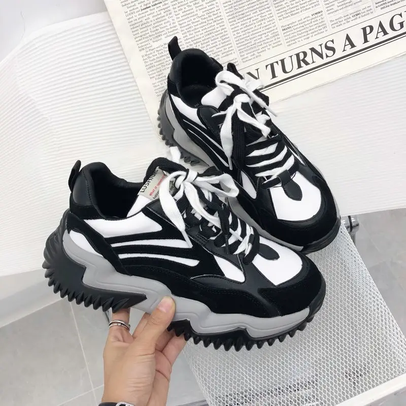 Women Casual Shoes Lovers Leather Dad Platform Chunky Sneakers Harajuku Flat Thick Sole Tenis Wedge White Basket Walking 2022
Women Casual Shoes Lovers Leather Dad Platform Chunky Sneakers Harajuku Flat Thick Sole Tenis Wedge White Basket Walking 2022
