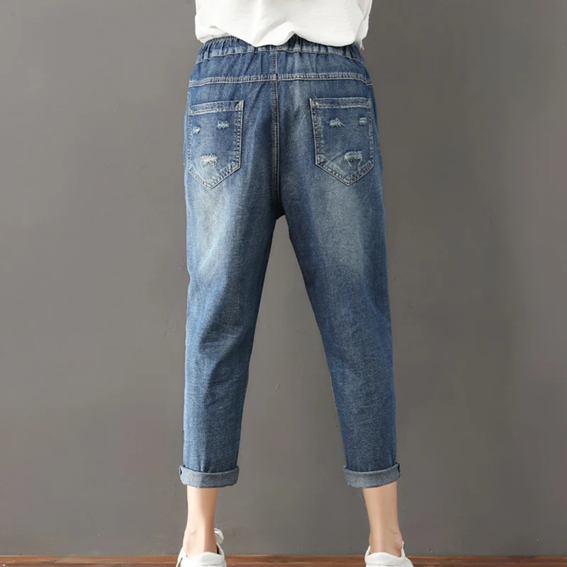 Plus Size Women Jeans Autumn Winter Harem Pants Embroidery Floral Elastic Waist Oversize Vintage Trousers New Ripped Jeans 3XL
Plus Size Women Jeans Autumn Winter Harem Pants Embroidery Floral Elastic Waist Oversize Vintage Trousers New Ripped Jeans 3XL