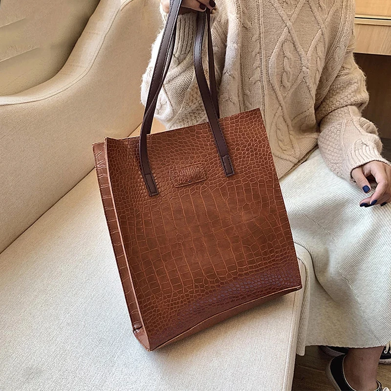 Fashion Large Capacity Causal Shoulder Bags for Women PU Leather Fringe Purse Handbags Retro Crocodile Pattern Shopper Tote
Fashion Large Capacity Causal Shoulder Bags for Women PU Leather Fringe Purse Handbags Retro Crocodile Pattern Shopper Tote