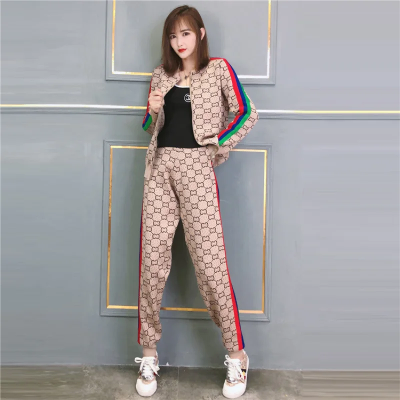 Two Zipper Jackets and Trousers for Women's Knitted Sweaters, Fashionable European Clothing, New Collections
Two Zipper Jackets and Trousers for Women's Knitted Sweaters, Fashionable European Clothing, New Collections