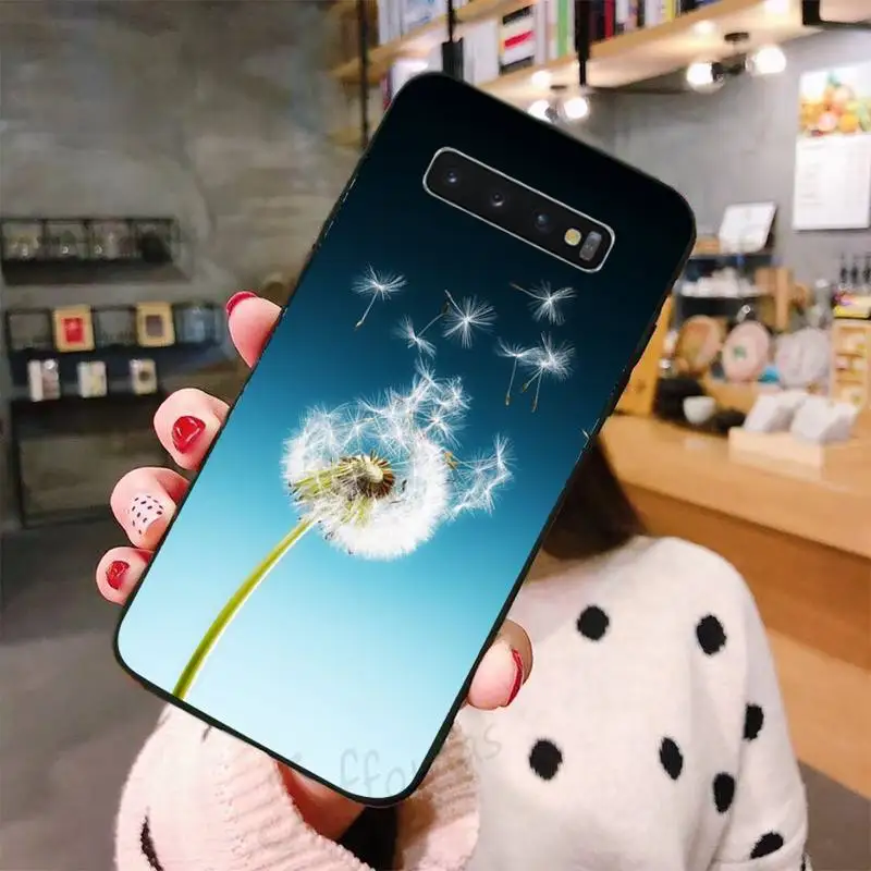 Dandelion flowers color white Phone Cases For Samsung A50 A51 A71 A20E A20S S10 S20 S21 S30 Plus ultra 5G M11 funda shell
Dandelion flowers color white Phone Cases For Samsung A50 A51 A71 A20E A20S S10 S20 S21 S30 Plus ultra 5G M11 funda shell