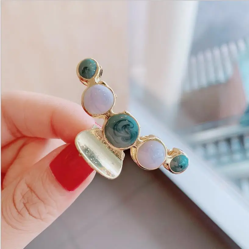 1Pcs Korean Pearl Catching Clip Large Hairpin Simple Bathing Plate Hair Catching Hairpin Girly Temperament Headdress
1Pcs Korean Pearl Catching Clip Large Hairpin Simple Bathing Plate Hair Catching Hairpin Girly Temperament Headdress