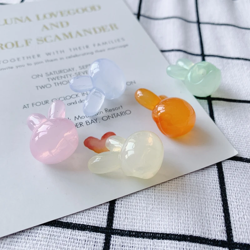 DIY accessories wholesale color transparent lovely rabbit resin acrylic bracelet necklace accessories materials
DIY accessories wholesale color transparent lovely rabbit resin acrylic bracelet necklace accessories materials