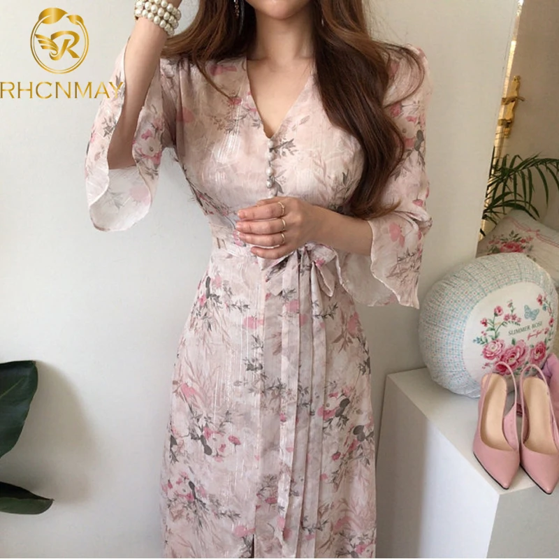 2020 Chic Summer Women Print Midi Chiffon Dress Slim Elegant Bandage Dress Elegant Runway Dresses Vestido party dress
2020 Chic Summer Women Print Midi Chiffon Dress Slim Elegant Bandage Dress Elegant Runway Dresses Vestido party dress