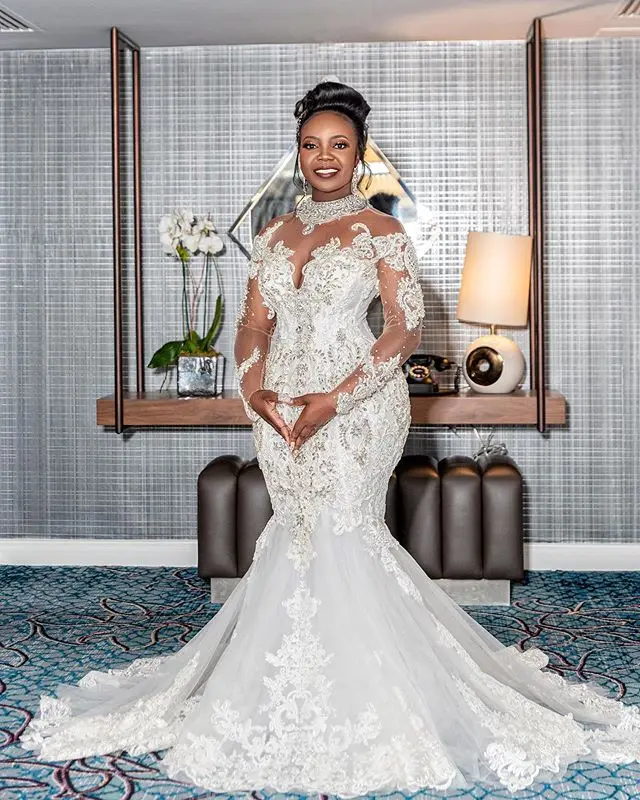 Plus Size 2021 Crystal Wedding Dresses Sheer Long Sleeves Lace Beaded Mermaid Bridal Wedding Gowns Elegant Robe De Mariee
Plus Size 2021 Crystal Wedding Dresses Sheer Long Sleeves Lace Beaded Mermaid Bridal Wedding Gowns Elegant Robe De Mariee