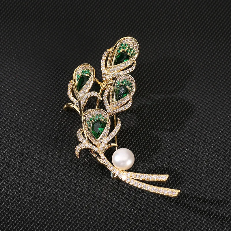

Micro-inlaid zircon luxury high-end phoenix feather brooch freshwater pearl corsage handmade all-match brooch for men and women