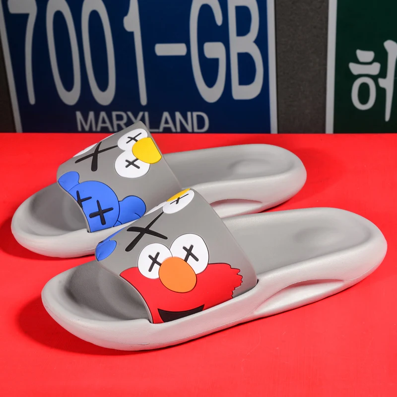 Summer new couple personality cartoon slippers fashion casual outdoor beach shoes daily home non-slip wear-resistant slippers
Summer new couple personality cartoon slippers fashion casual outdoor beach shoes daily home non-slip wear-resistant slippers