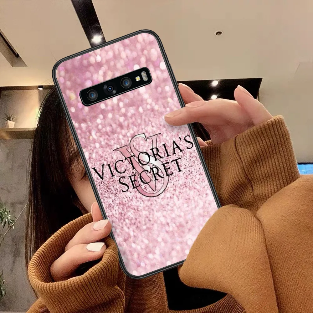 Victoria Exy Fashion Phone Case For Samsung Galaxy Note S 8 9 10 20 Plus E Lite Uitra black Etui Tpu Cell Fashion Hoesjes 3D
Victoria Exy Fashion Phone Case For Samsung Galaxy Note S 8 9 10 20 Plus E Lite Uitra black Etui Tpu Cell Fashion Hoesjes 3D