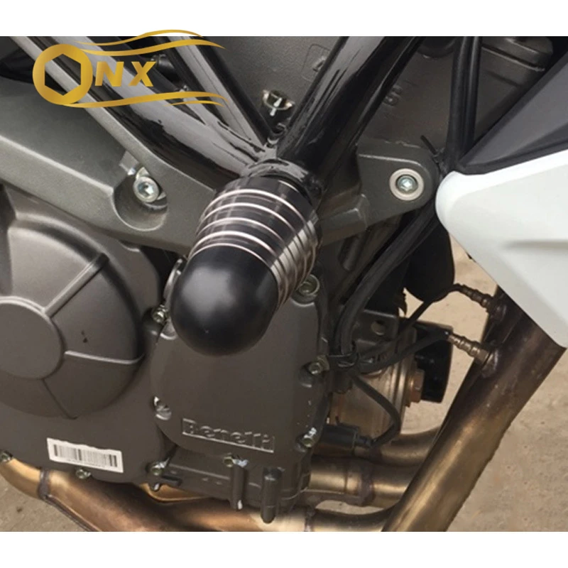 Motorcycle anti-drop stick anti-drop rubber Accessories For modifying Kawasaki z800 Huanglong 300/600 BN/BJ600/302
Motorcycle anti-drop stick anti-drop rubber Accessories For modifying Kawasaki z800 Huanglong 300/600 BN/BJ600/302