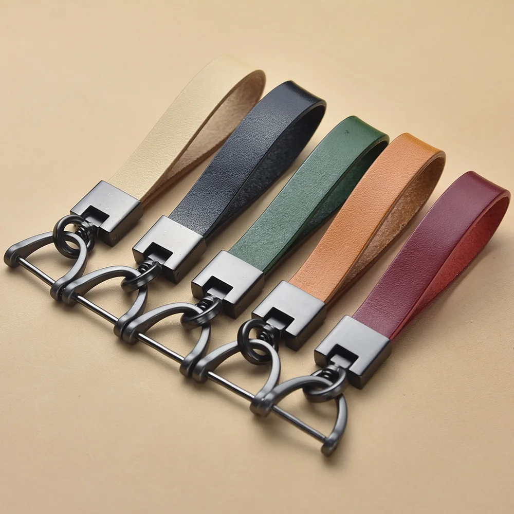 Luxury Genuine Leather Keychain Gunmetal Buckle Car Key Holder Jewelry Gift Chaveiro Key Strap Waist Wallet KeyChains Keyrings
Luxury Genuine Leather Keychain Gunmetal Buckle Car Key Holder Jewelry Gift Chaveiro Key Strap Waist Wallet KeyChains Keyrings