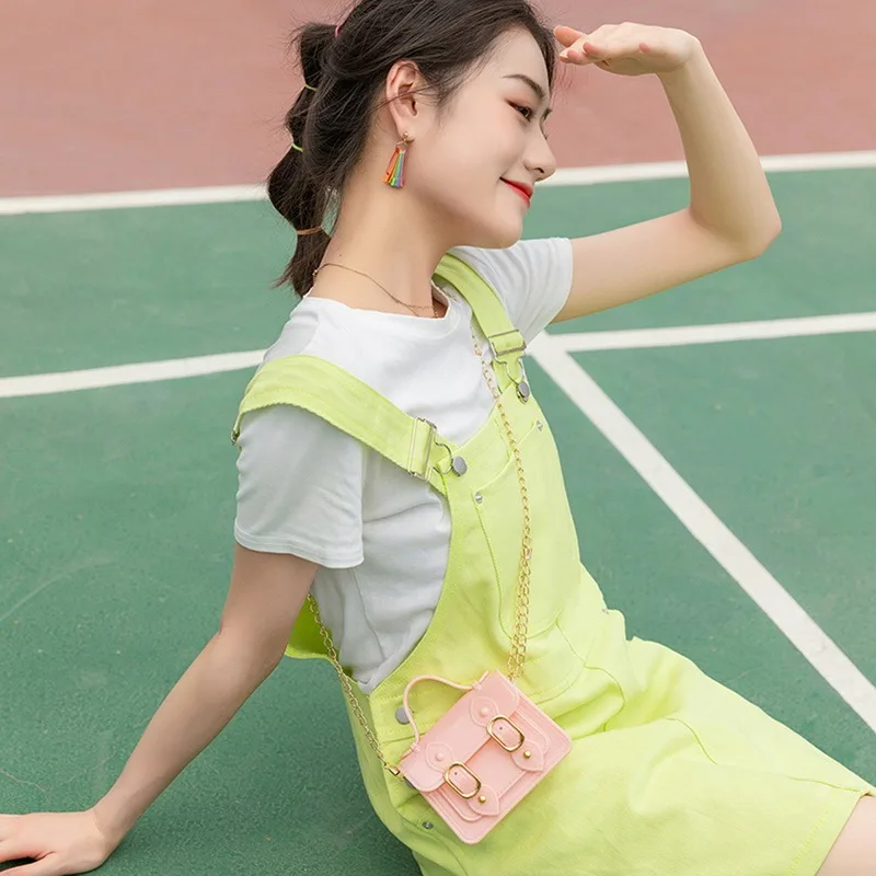 Summer Women Fashion Handbag One-Shoulder Messenger Jelly Bag Candy Color New Elegant Shoulder Messenger Portable Chain Bag
Summer Women Fashion Handbag One-Shoulder Messenger Jelly Bag Candy Color New Elegant Shoulder Messenger Portable Chain Bag