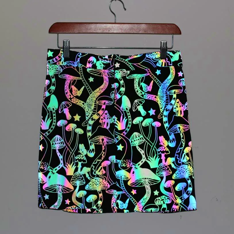 Colorful mushrooms reflective a line women fashion holographic knitted elastic mini skirt Korean style wrap skirt femme jupes
Colorful mushrooms reflective a line women fashion holographic knitted elastic mini skirt Korean style wrap skirt femme jupes