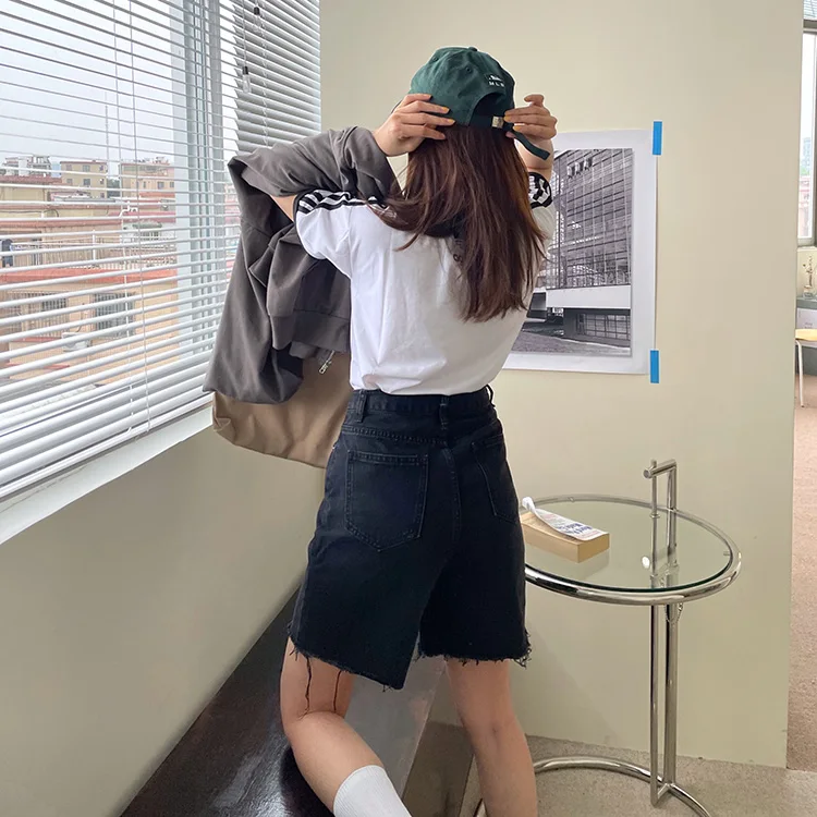 Straight Jeans for Women 2021 New Summer Korean Style Chic Student High Waist Slimming Wide Leg Pants Fashionable Cropped Pants
Straight Jeans for Women 2021 New Summer Korean Style Chic Student High Waist Slimming Wide Leg Pants Fashionable Cropped Pants