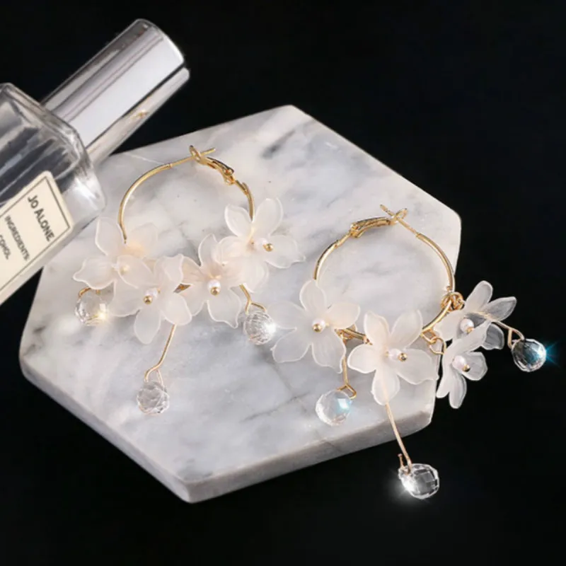 Tassel Gold Color Star Design Chain Angle Long Earrings Statement Dangle Earrings For Wedding Oorbellen pendientes orecchini
Tassel Gold Color Star Design Chain Angle Long Earrings Statement Dangle Earrings For Wedding Oorbellen pendientes orecchini