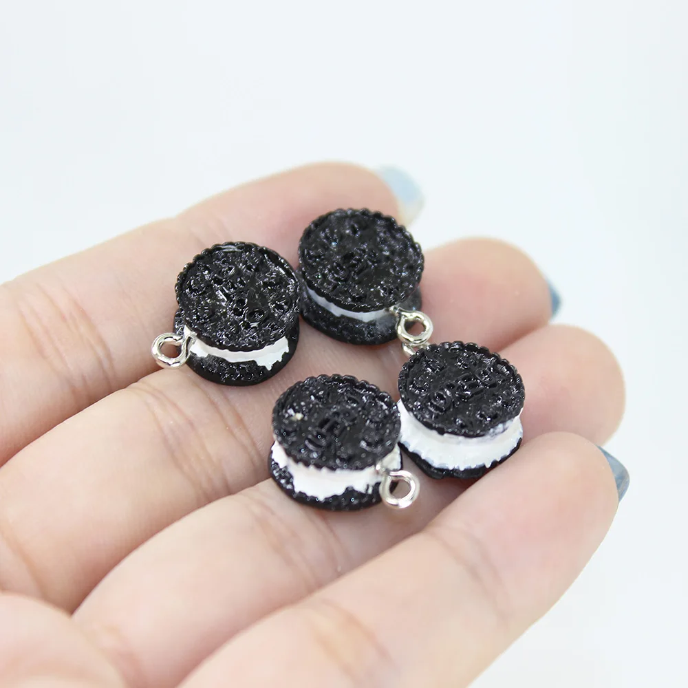 Yamily 10 шт./очаровательное печенье из смолы, 3D имитация забавного пищевого бисквита, бижутерия «сделай сам» для изготовления сережек, искусст...
Yamily 10 шт./очаровательное печенье из смолы, 3D имитация забавного пищевого бисквита, бижутерия «сделай сам» для изготовления сережек, искусст...