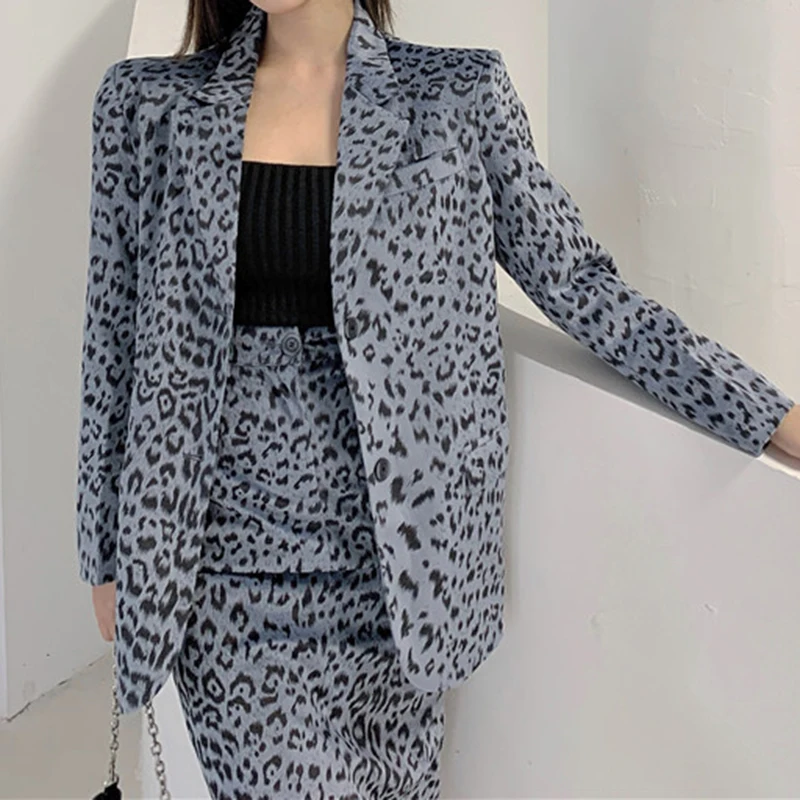Leopard Blazer Skirt Suits Women 2 Piece Set Outfits Vintage Office Lady Blazer Split Skirt Loose Fashion Set Streetwear
Leopard Blazer Skirt Suits Women 2 Piece Set Outfits Vintage Office Lady Blazer Split Skirt Loose Fashion Set Streetwear