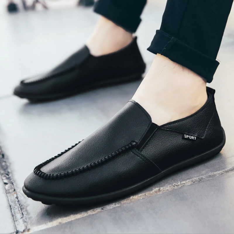 Fashion Leather Men Shoes Casual Breathable Loafers Men PU Leather Moccasins Comfortable Flat Men Shoes Waterproof Footwear 
Fashion Leather Men Shoes Casual Breathable Loafers Men PU Leather Moccasins Comfortable Flat Men Shoes Waterproof Footwear