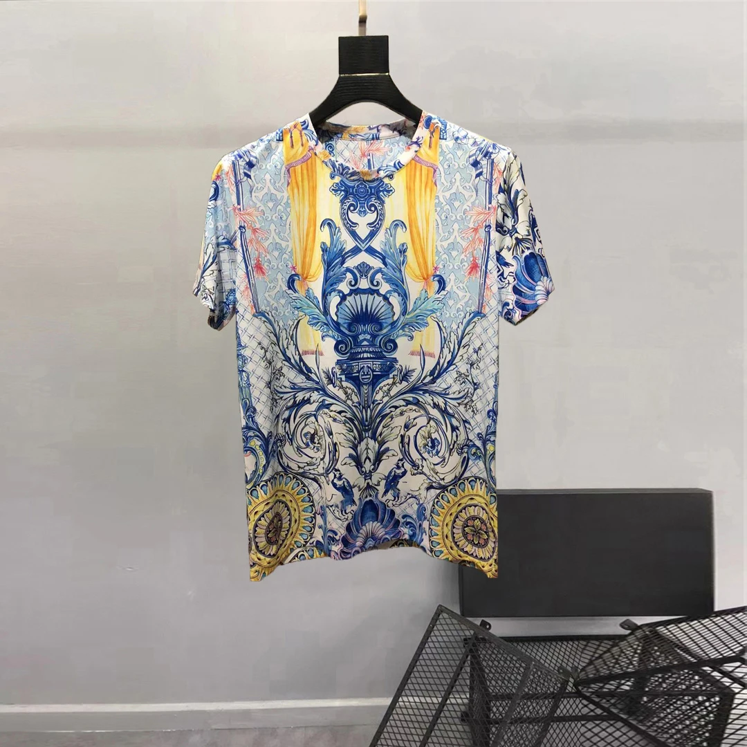 Men/Women Europe Style casual floral print Short sleeves Tee tops High quality designer men's T-shirts C070
Men/Women Europe Style casual floral print Short sleeves Tee tops High quality designer men's T-shirts C070