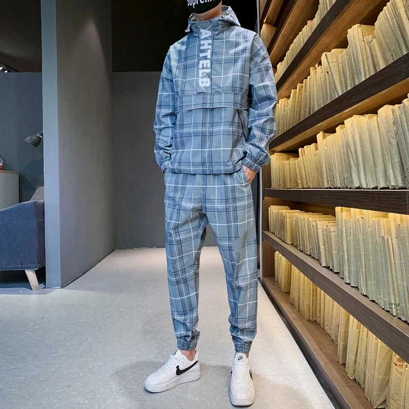 2021 New Fashion Plaid Tracksuit Men Hooded Sweat Suits 2 Piece Men Reflective Jogger Sets Streetwear Pullover Sweatsuit
2021 New Fashion Plaid Tracksuit Men Hooded Sweat Suits 2 Piece Men Reflective Jogger Sets Streetwear Pullover Sweatsuit