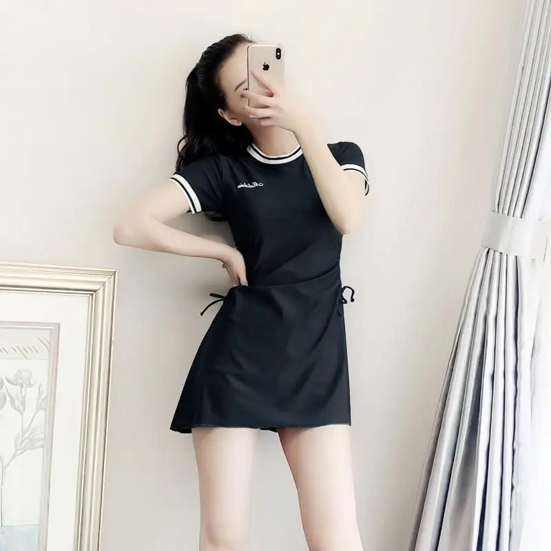 Swimsuit Female Beach Dress Covering Belly Thin Korean Ins Super Fairy Conservative Student Split Sports 2021 New Two-Piece Suit
Swimsuit Female Beach Dress Covering Belly Thin Korean Ins Super Fairy Conservative Student Split Sports 2021 New Two-Piece Suit