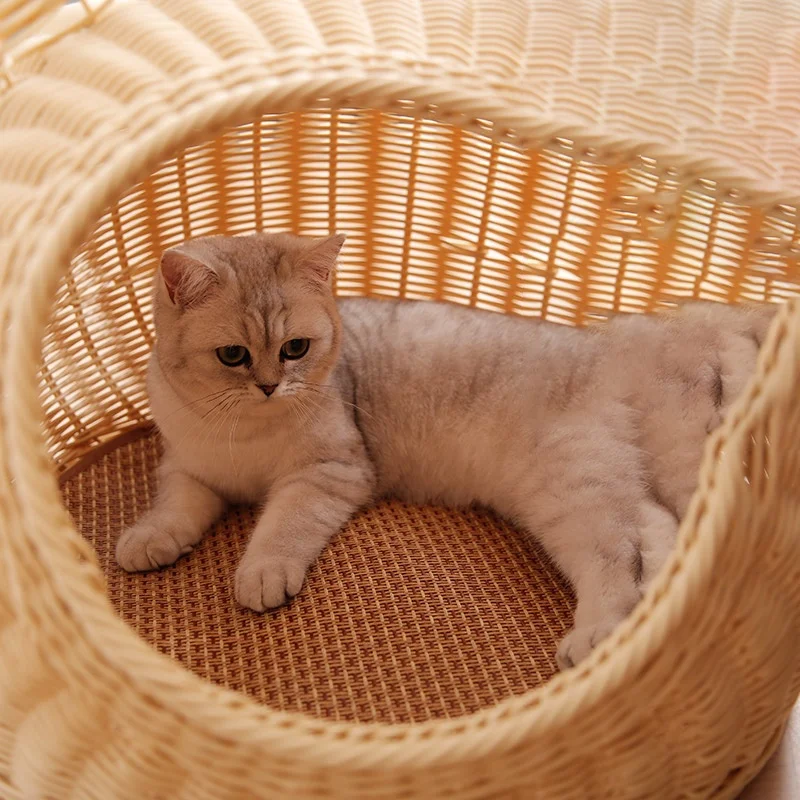 Dog cat kennel in home replaceable covers Chinese handmade generic rattan woven semi enclosed pet villa cat nest house dog bed
Dog cat kennel in home replaceable covers Chinese handmade generic rattan woven semi enclosed pet villa cat nest house dog bed