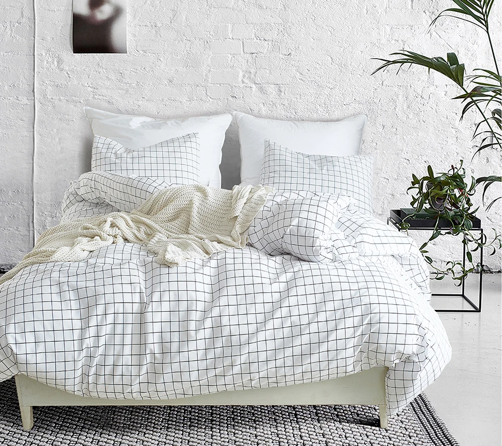 Geometric Pattern Duvet Cover Set Beddings Soft Microfiber Plaid Stripe Luxury Bedding Set Queen King Size Bed Linen Bedclothes
Geometric Pattern Duvet Cover Set Beddings Soft Microfiber Plaid Stripe Luxury Bedding Set Queen King Size Bed Linen Bedclothes