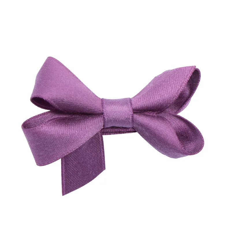 Wholesale 20pcs Fashion Glossy Grosgrain Bow Hairpins Glitter Bowknot Hair Clips Princess Headwear Boutique Hair Accessories
Wholesale 20pcs Fashion Glossy Grosgrain Bow Hairpins Glitter Bowknot Hair Clips Princess Headwear Boutique Hair Accessories