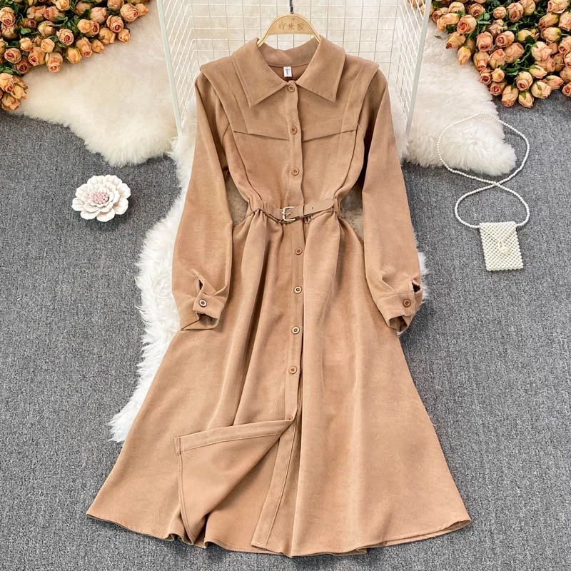 Женское вельветовое платье-миди, однотонное винтажное ТРАПЕЦИЕВИДНОЕ ПЛАТЬЕ-миди с длинным рукавом, однобортные повседневные женские плат...
Женское вельветовое платье-миди, однотонное винтажное ТРАПЕЦИЕВИДНОЕ ПЛАТЬЕ-миди с длинным рукавом, однобортные повседневные женские плат...