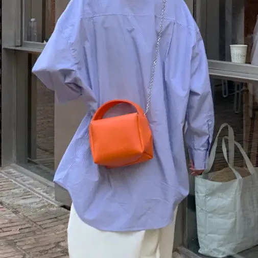 

Women Soft Leather Shoulder Hobos Bag Orange Samall Handbags Ladies Chain Crossbody Bag Luxury Totes Purse Daily Clutches Beige