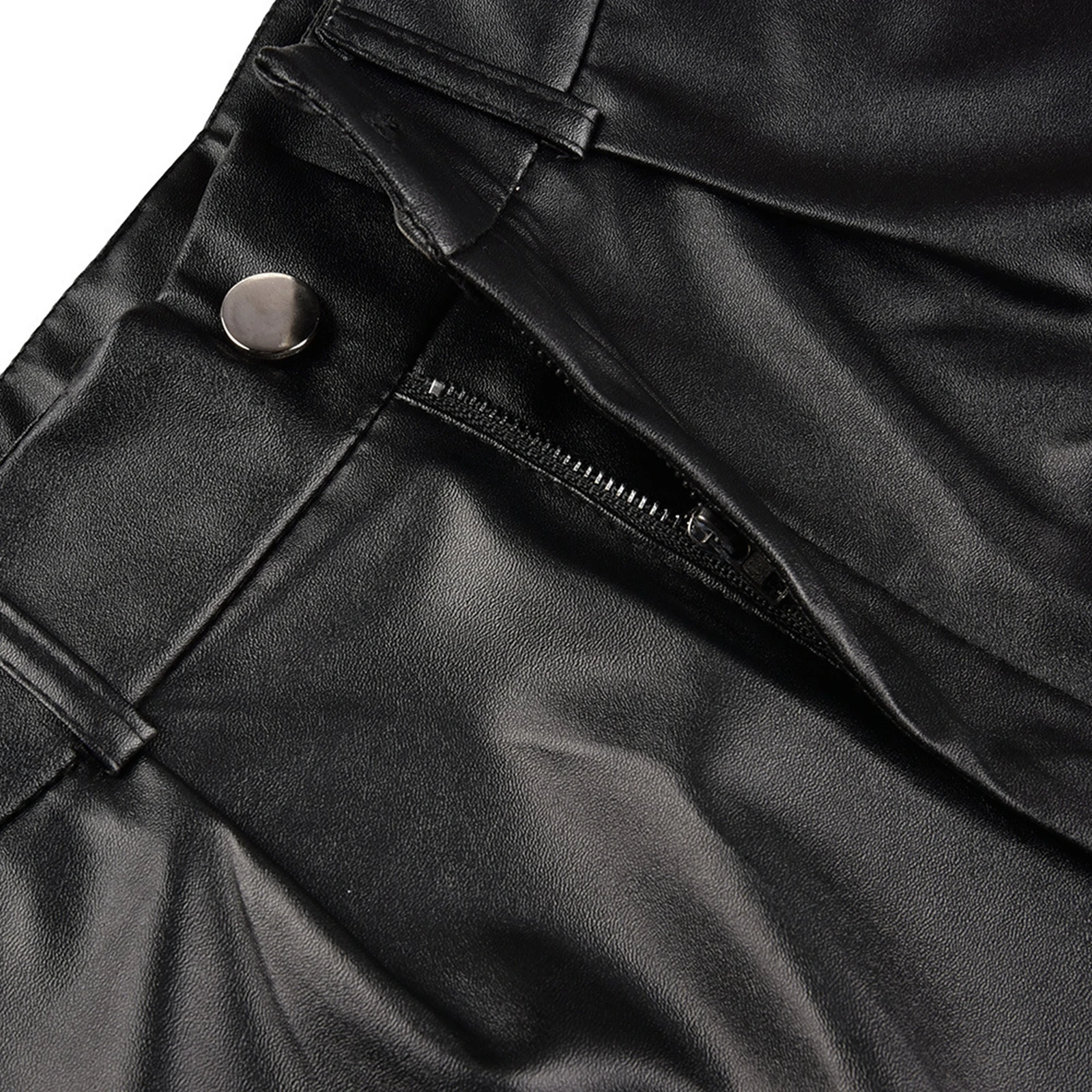 Fashion Womens PU Leather Shorts Stylish High Waisted Solid Color Bow Tie Wide Leg Shorts for Autumn and Winter
Fashion Womens PU Leather Shorts Stylish High Waisted Solid Color Bow Tie Wide Leg Shorts for Autumn and Winter