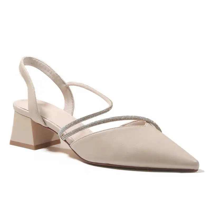 2020 new pointed Baotou sandals women's middle heel four seasons single shoes thick heel one line lady high heel shoes diamond
2020 new pointed Baotou sandals women's middle heel four seasons single shoes thick heel one line lady high heel shoes diamond