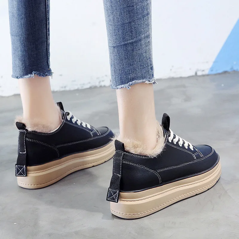 2020 Winter Women's Shoes Thick Bottom New Heightened Wild Short Plush Warm for Outdoor Platform Sneakers Zapatos Mujer W34-13 
2020 Winter Women's Shoes Thick Bottom New Heightened Wild Short Plush Warm for Outdoor Platform Sneakers Zapatos Mujer W34-13