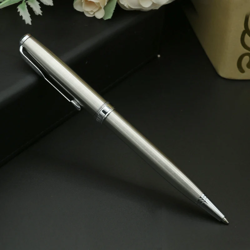 Metal 0.7mm blue ink high-quality ballpoint pen luxury signature advertising gift roller ballpoint pen student stationery office
Metal 0.7mm blue ink high-quality ballpoint pen luxury signature advertising gift roller ballpoint pen student stationery office