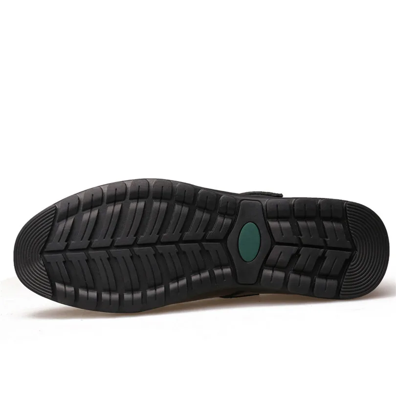 Hollow Out Men Genuine Leather Sandals Man Outdoor Casual Shoes Breathable Fisherman Shoes Men Beach shoes 
Hollow Out Men Genuine Leather Sandals Man Outdoor Casual Shoes Breathable Fisherman Shoes Men Beach shoes
