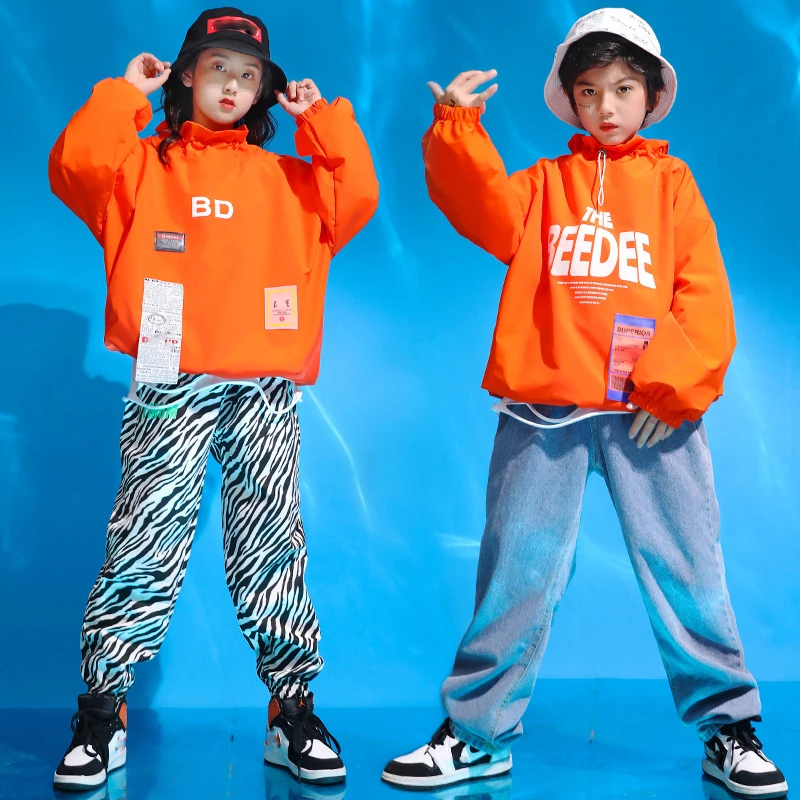 2021 Children Hip Hop Dance Costumes For Kids Long Sleeve Jacket Loose Pants Girls Boys Jazz Modern Dance Rave Clothes DQS6649
2021 Children Hip Hop Dance Costumes For Kids Long Sleeve Jacket Loose Pants Girls Boys Jazz Modern Dance Rave Clothes DQS6649