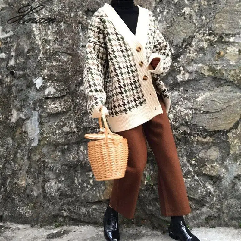 Xnxee Autumn Winter Lattice Knitted Long Cardigans Loose Casual Preppy Style Thick Sweaters Jumpers Women Knitting Jackets
Xnxee Autumn Winter Lattice Knitted Long Cardigans Loose Casual Preppy Style Thick Sweaters Jumpers Women Knitting Jackets