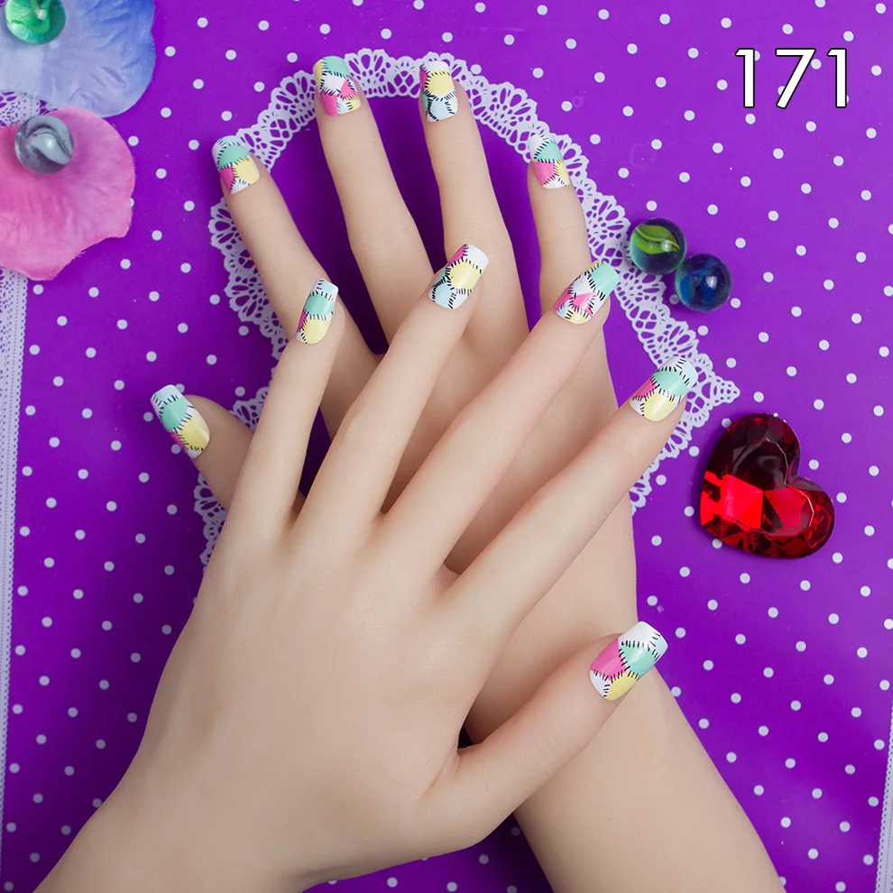 Fashion 24pc/set 10 Sizes Fake Nails Full Cover French False Nail Tips With Double-Sided Nail Adhesive Sticker 171 
Fashion 24pc/set 10 Sizes Fake Nails Full Cover French False Nail Tips With Double-Sided Nail Adhesive Sticker 171