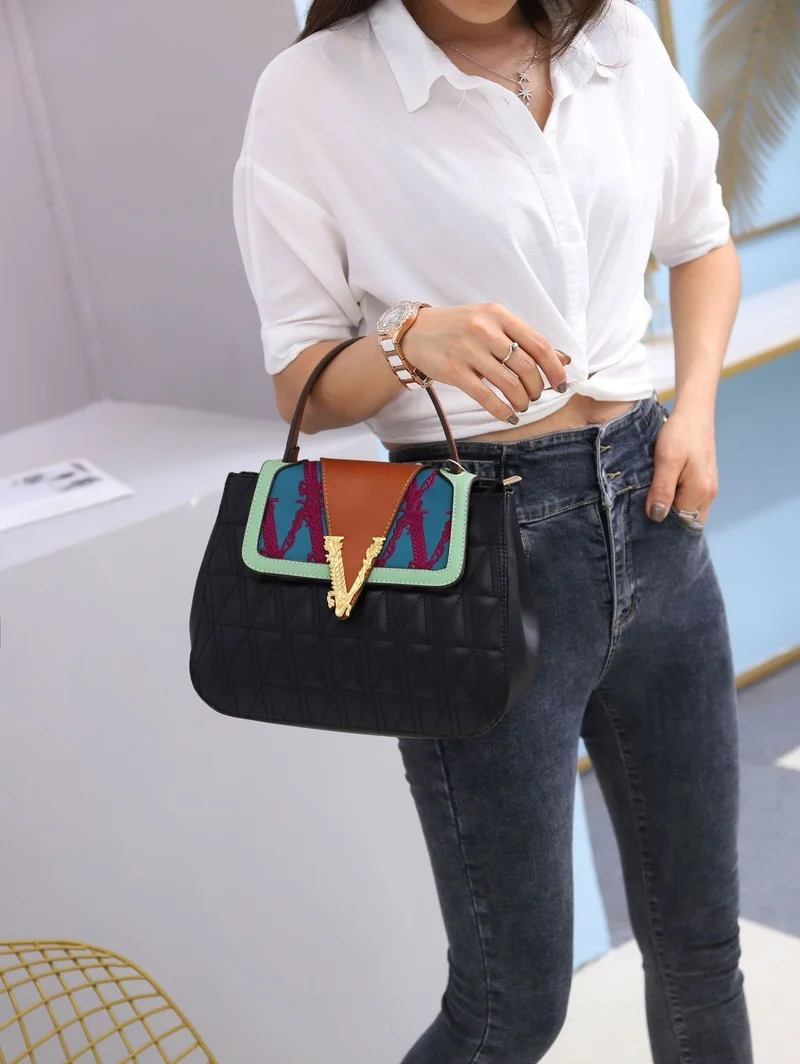 Luxury Handbags 2021 Famous Designer Fashion Women Shoulder Crossbody Bag High-quality Genuine Leather Bucket Bags Sac A Main Gg
Luxury Handbags 2021 Famous Designer Fashion Women Shoulder Crossbody Bag High-quality Genuine Leather Bucket Bags Sac A Main Gg