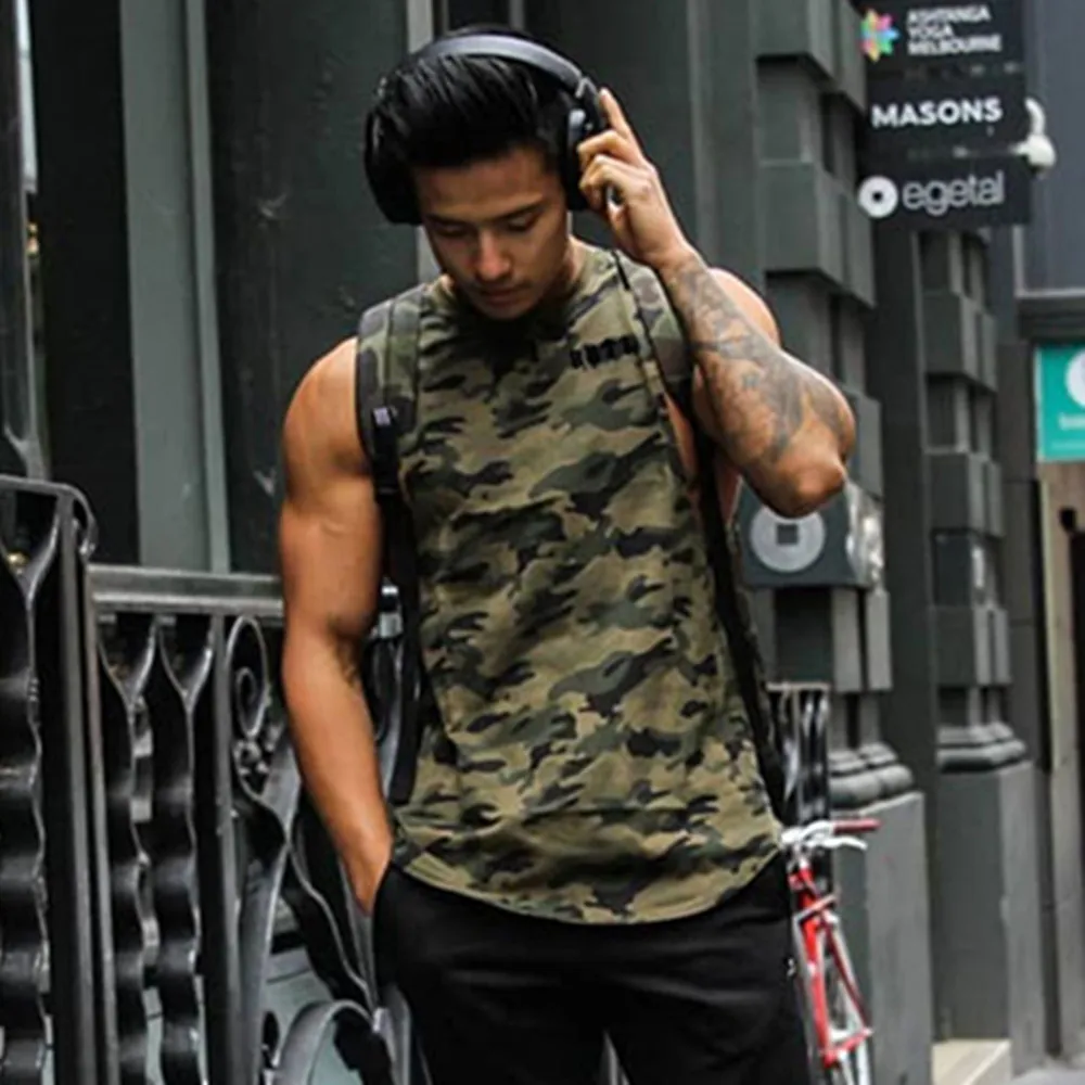 Military Camouflage Vest European American Men's Fitness Fashion Tank Tops 2019 Outdoor Running Training Sleeveless Sweatshirts
Military Camouflage Vest European American Men's Fitness Fashion Tank Tops 2019 Outdoor Running Training Sleeveless Sweatshirts
