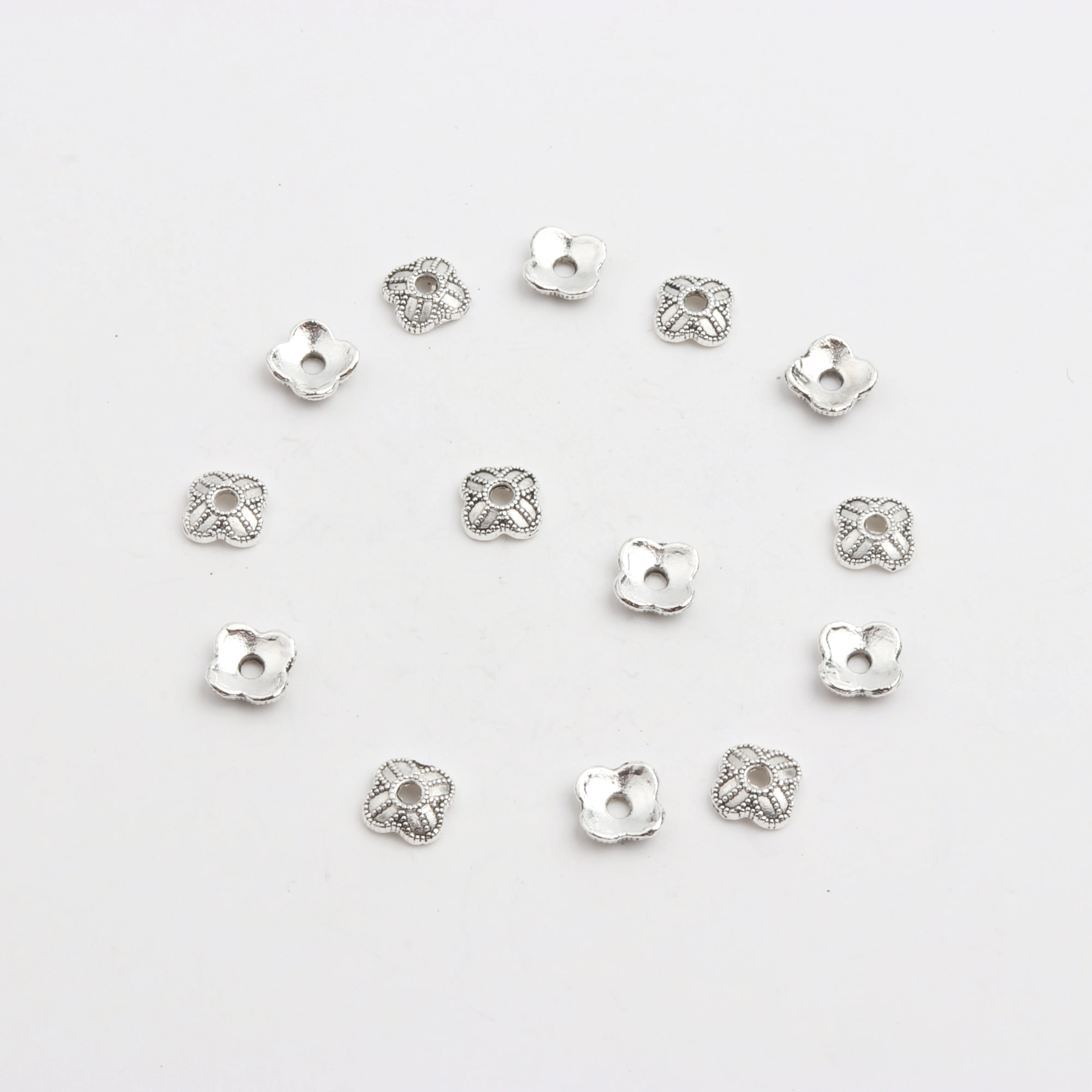 50pcs Silver Bronze Gold Mixed Attractive Metal Spacer Flower Beads cap Jewelry making accessories diy kit supplies wholesale
50pcs Silver Bronze Gold Mixed Attractive Metal Spacer Flower Beads cap Jewelry making accessories diy kit supplies wholesale